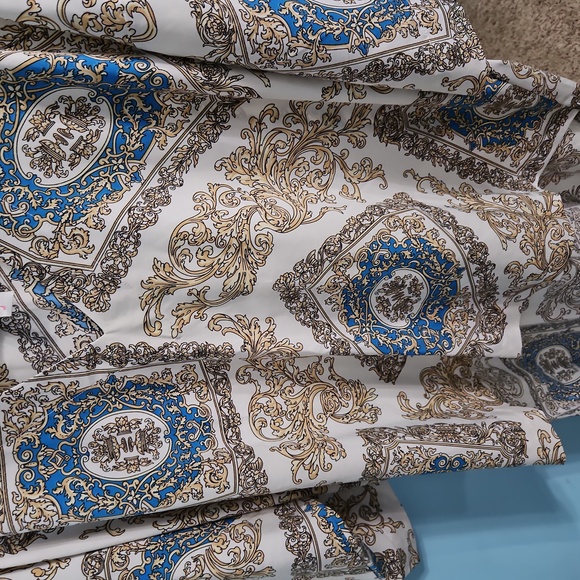 (NWOT) Custom Top (OS) - Picture 3 of 13